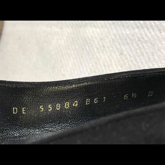 Black Salvatore Ferragamo Shoes size 6 1/2 - Picture 6 of 7